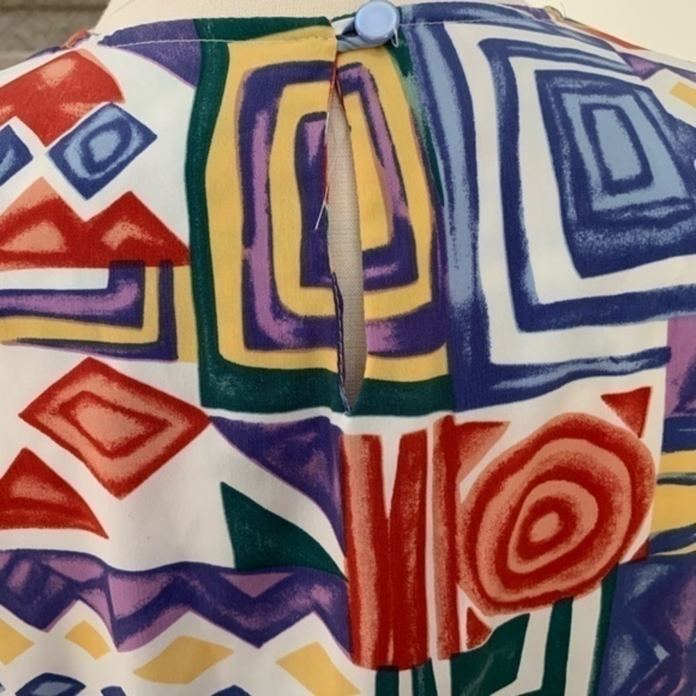 33 Dover St. Abstract print top with matching capris (free) with top purchase. - Picture 3 of 7